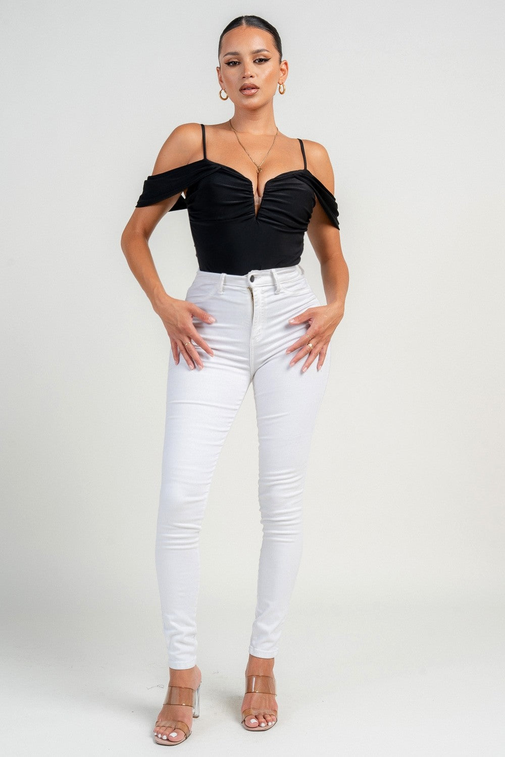 BODYSUIT CON ESCOTE CORAZON
