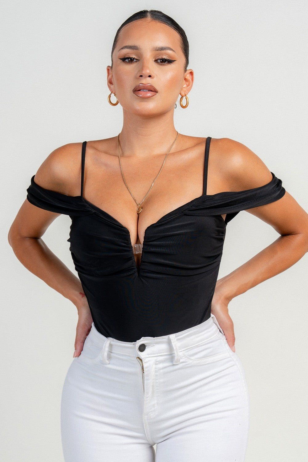 BODYSUIT CON ESCOTE CORAZON