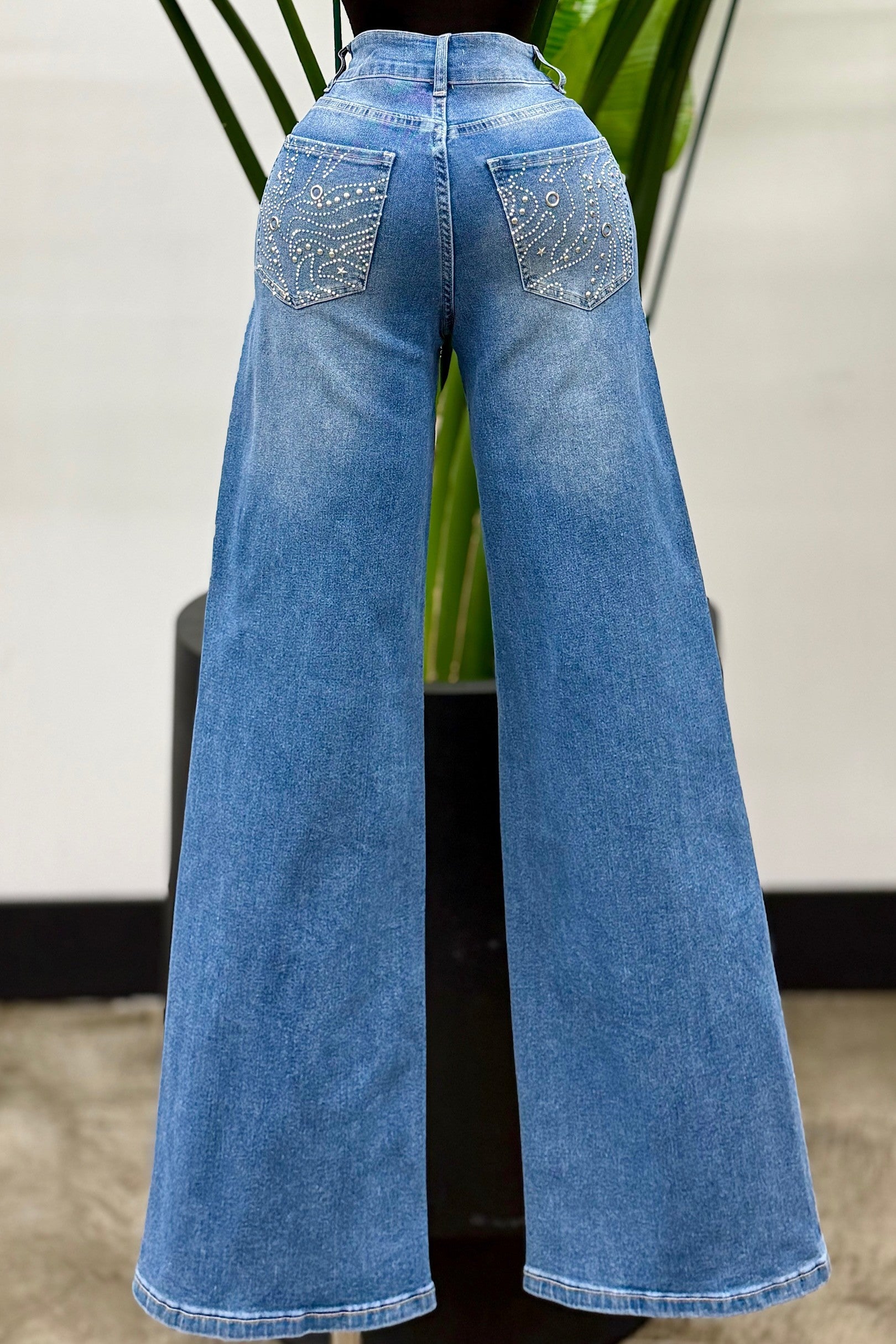 JEANS PEDRERIA